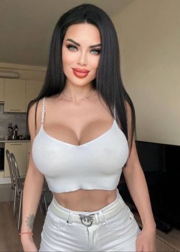 Карина, Г. Тихвин